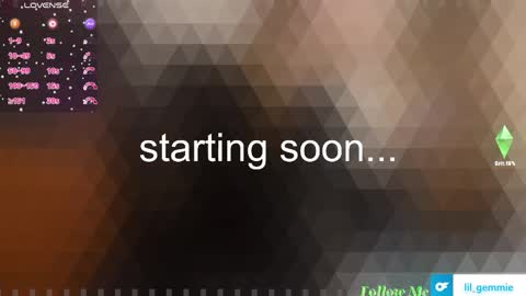 Snapshot of lil_gem chatting on May 8, 12:16 am lil gemmie online show from May 8, 12:16 am