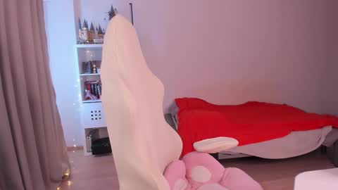 for free registration 3  online show from October 18, 12:17 pm