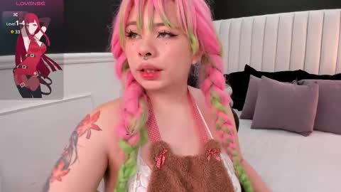 Lila  online show from March 23, 1:59 pm