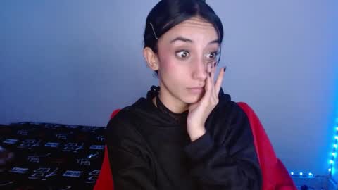 Lisaa online show from March 6, 8:52 am