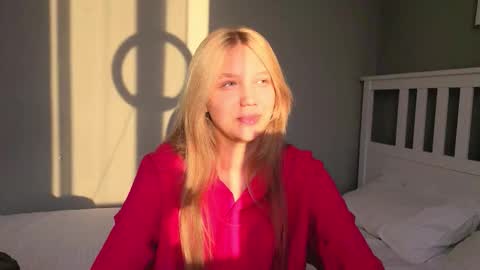 Emma online show from October 22, 9:53 am