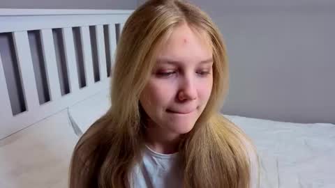 Emma online show from March 27, 12:05 am