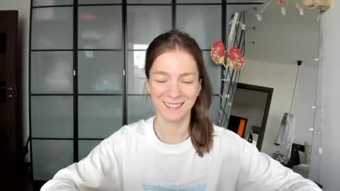 Snapshot of lil_uff chatting on June 9, 5:13 pm aka princessmaya online show from June 9, 5:13 pm