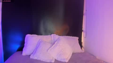 lila_cox online show from September 20, 12:06 pm