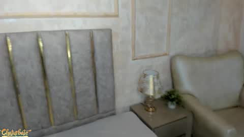 Snapshot of lilabeily chatting on October 18, 7:36 pm lila bailey online show from October 18, 7:36 pm