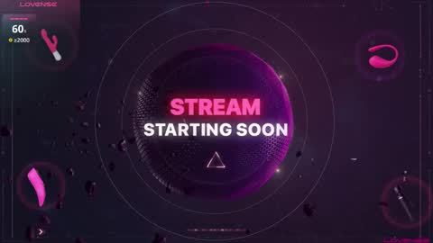 Snapshot of lilah_ts chatting on February 1, 6:40 pm lilah_ts online show from February 1, 6:40 pm