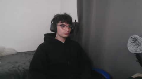 Yeh online show from February 6, 9:11 am