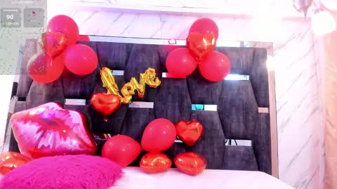 Snapshot of lilapop__ chatting on February 6, 11:43 am Lila online show from February 6, 11:43 am