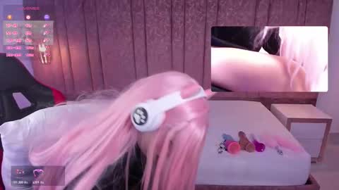 Snapshot of lilapop__ chatting on November 11, 1:33 pm Lila online show from November 11, 1:33 pm