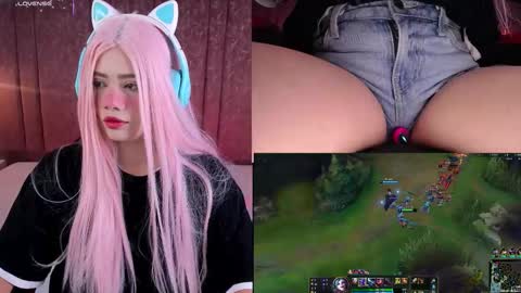 Snapshot of lilapop__ chatting on November 15, 4:54 am Lila online show from November 15, 4:54 am