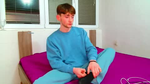 lilbearxxxx online show from February 2, 7:45 pm