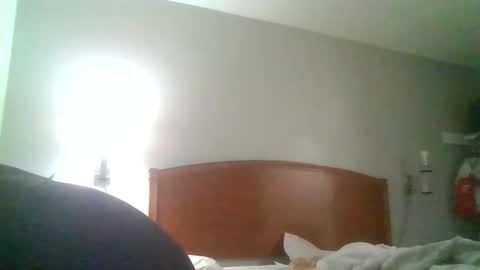 Snapshot of lilbratty_clouds_ogpuffdragon chatting on January 13, 1:02 am lilbratty_clouds_ogpuffdragon online show from January 13, 1:02 am