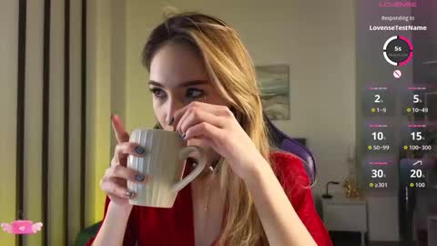 Snapshot of lilcatalia chatting on November 1, 10:17 am Hi im Yuki online show from November 1, 10:17 am