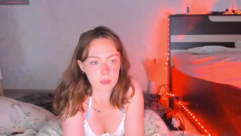 Snapshot of lilemma19 chatting on June 1, 8:10 pm lilemma19 online show from June 1, 8:10 pm