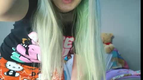 emily ryanson online show from March 3, 8:59 pm