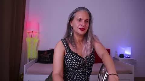 Snapshot of lilhearta chatting on June 24, 9:47 pm Andreea online show from June 24, 9:47 pm