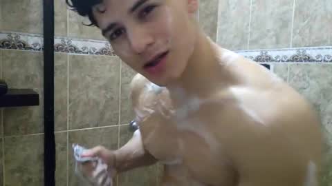 Fernando online show from April 9, 3:17 am