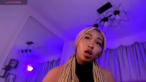 Lili online show from October 9, 2:42 am