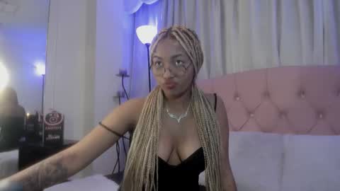 Lili online show from October 11, 12:21 am