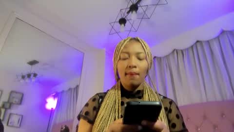 Lili online show from October 12, 1:15 am