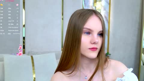 Snapshot of lili_lohan chatting on May 27, 5:26 am lili_lohan online show from May 27, 5:26 am