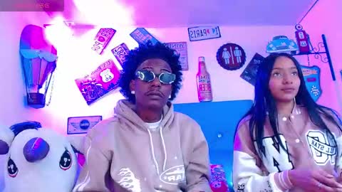 lili_roussi online show from September 9, 3:28 am