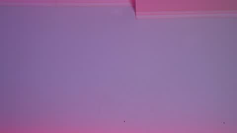 Mia online show from January 21, 3:32 pm