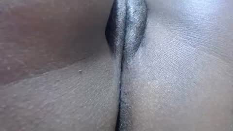 liliah online show from November 27, 3:03 pm