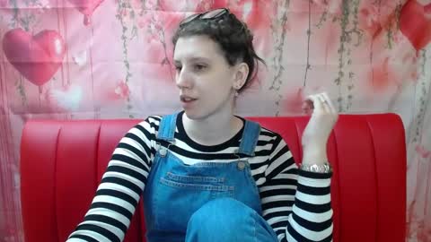 lilianashine online show from April 7, 5:08 am