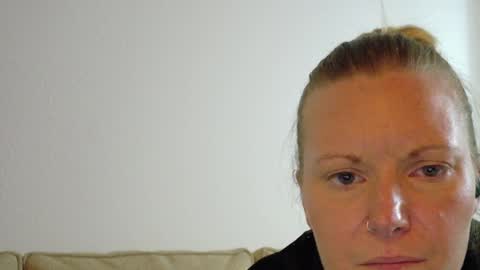 LilianaX online show from April 27, 4:10 am