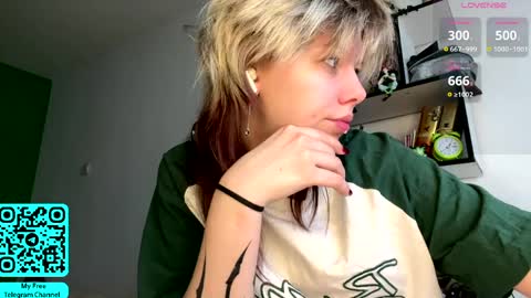 Lilian online show from April 11, 7:45 am