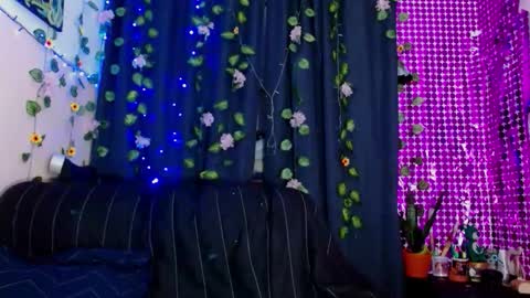 yesica online show from March 6, 1:24 am