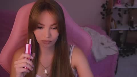 Snapshot of liliasalvatore chatting on February 20, 9:44 am Lilia online show from February 20, 9:44 am