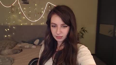 Lilu online show from November 10, 3:49 am