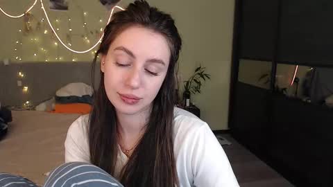 Lilu online show from November 27, 12:24 am