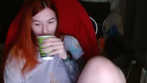 liliawoolf online show from January 22, 4:34 am