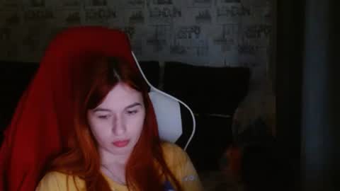 liliawoolf online show from January 22, 5:59 pm
