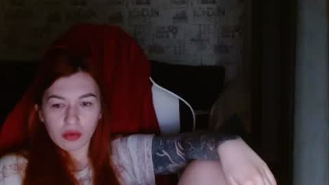 liliawoolf online show from January 27, 4:20 am