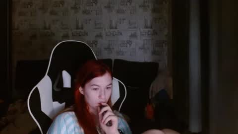 liliawoolf online show from February 5, 4:37 am