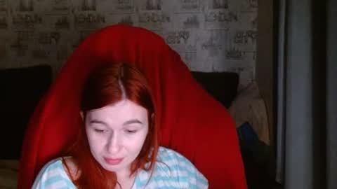 liliawoolf online show from February 7, 3:08 pm