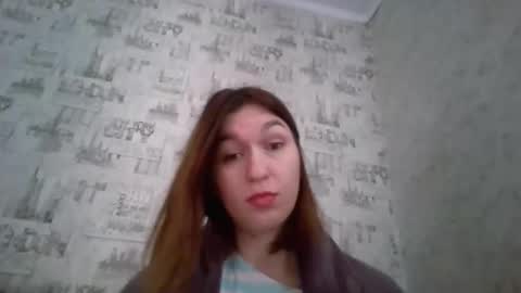 liliawoolf online show from October 5, 7:07 am