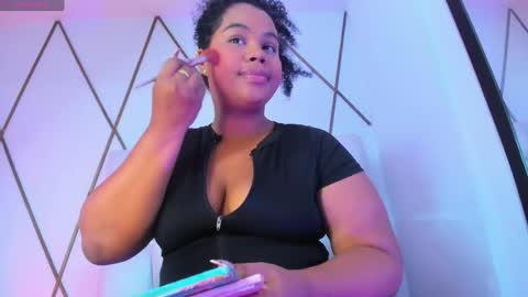 Snapshot of lilicameron_ chatting on April 28, 11:59 am LIli cameron online show from April 28, 11:59 am