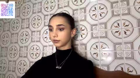 Lina online show from December 4, 10:29 pm