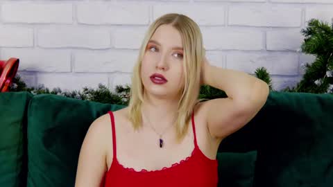 LiliLinn online show from January 13, 7:21 am