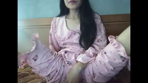 lililove88 online show from November 27, 5:31 am