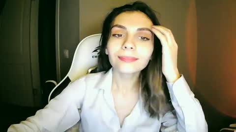lilirose online show from December 26, 4:47 pm