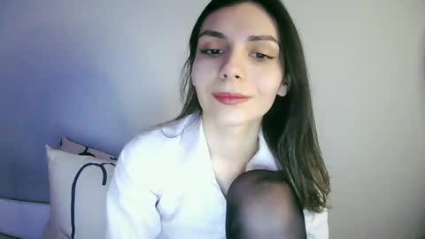 lilirose online show from February 13, 6:16 pm