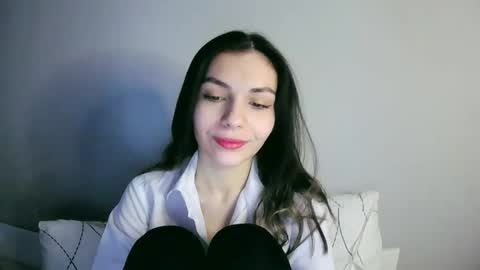 lilirose online show from February 27, 11:41 am