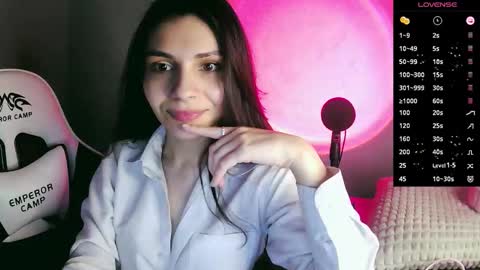 lilirose online show from September 18, 4:42 pm
