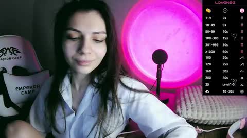 lilirose online show from September 24, 2:42 pm